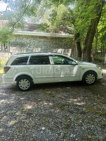 Opel Astra-7
