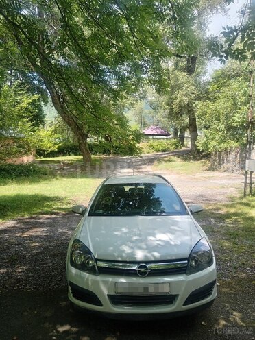 Opel Astra-2