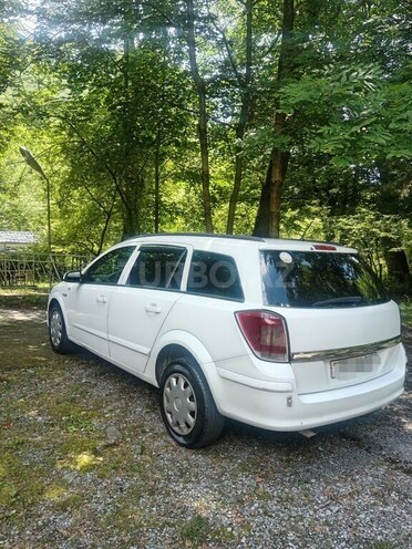 Opel Astra-16