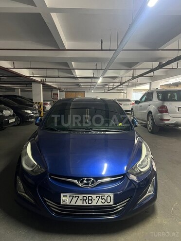 Hyundai Elantra-1