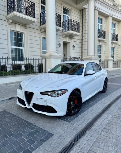 Alfa Romeo Giulia-1