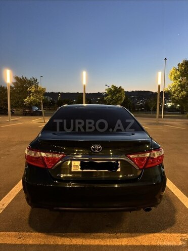 Toyota Camry-6