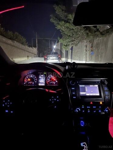 Toyota Camry-8