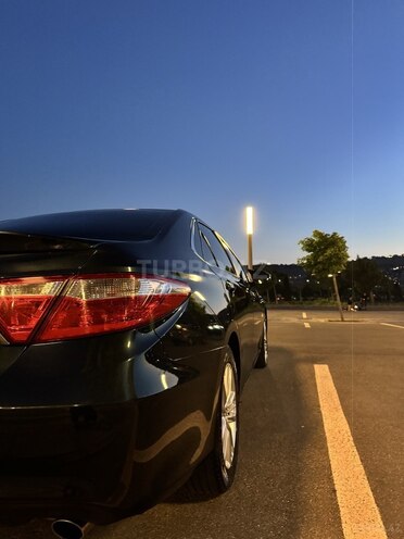Toyota Camry-4