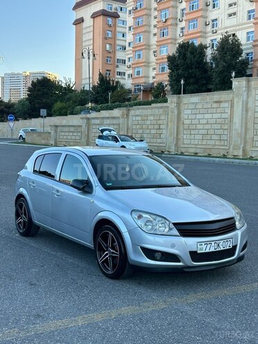 Opel Astra-2