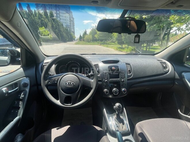 Kia Cerato-3