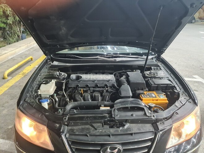 Hyundai Sonata-17