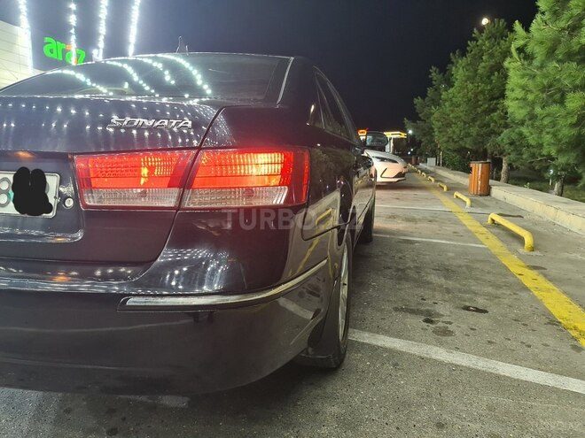 Hyundai Sonata-2
