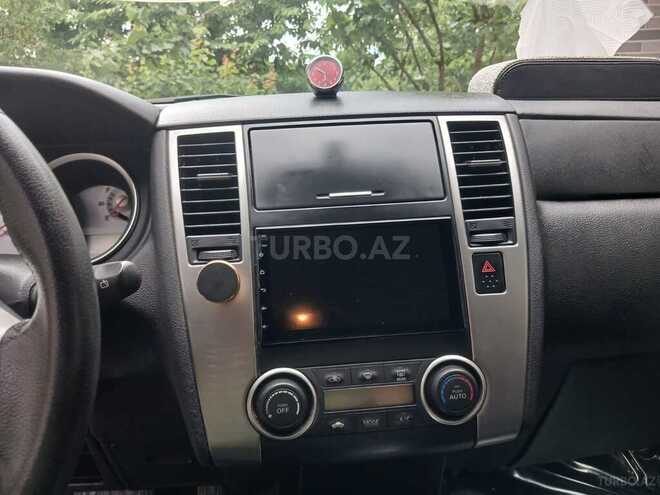 Nissan Tiida-9