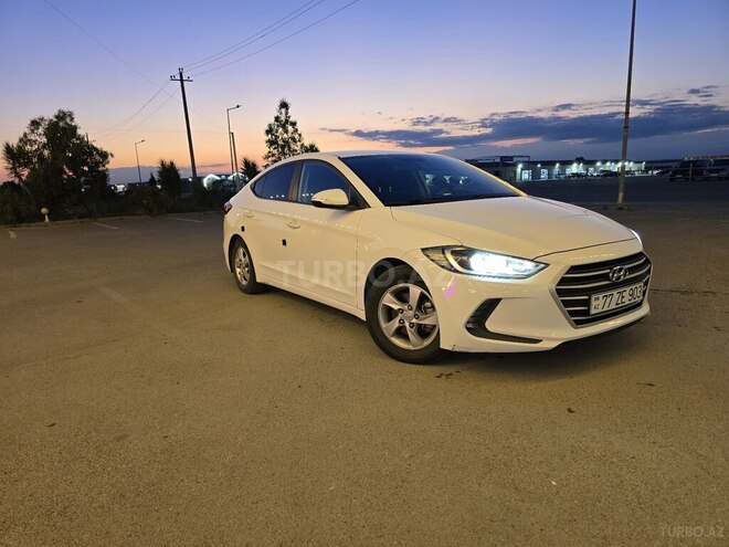 Hyundai Avante-4