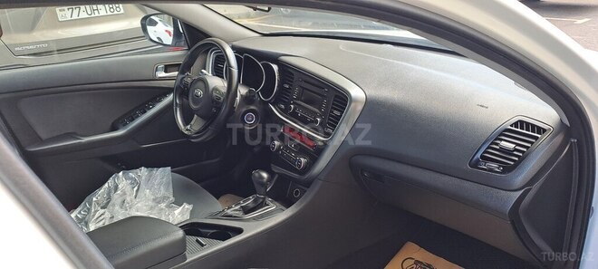Kia Optima-10