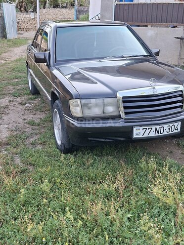 Mercedes 190-3
