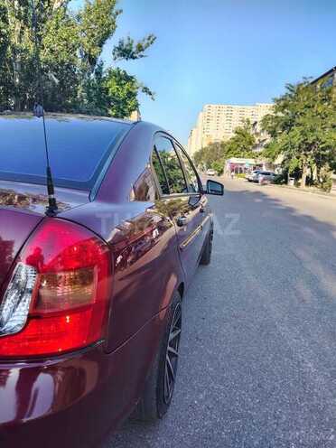 Hyundai Accent-4