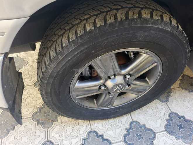 Lexus LX 470-6