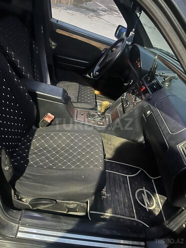 Mercedes C 180-7