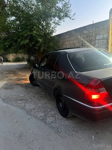 Mercedes C 180-11