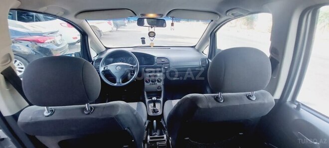 Opel Zafira-7