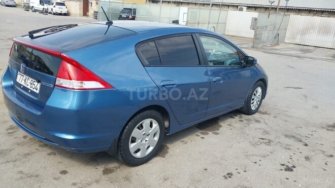 Honda Insight-2