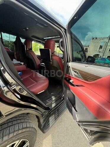 Lexus LX 500d-7