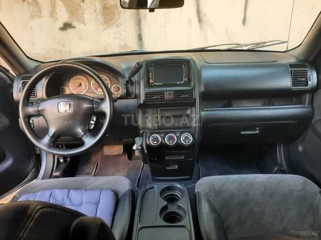 Honda CR-V-2