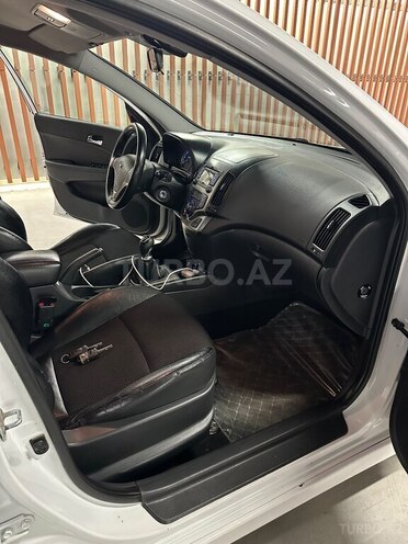 Hyundai i30-13