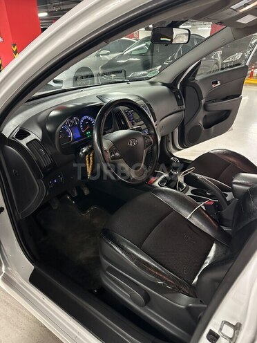 Hyundai i30-19