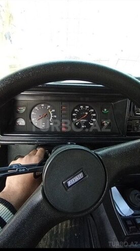 LADA (VAZ) 2107-3