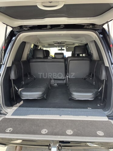 Toyota Land Cruiser-11