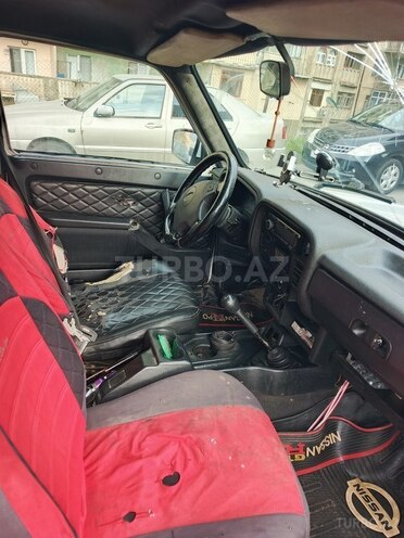 LADA (VAZ) Niva-7
