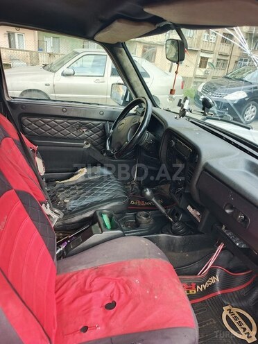 LADA (VAZ) Niva-6