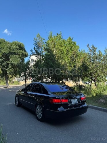 Hyundai Sonata-5