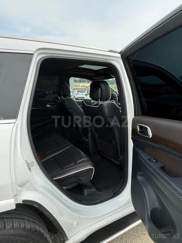 Jeep Grand Cherokee-14