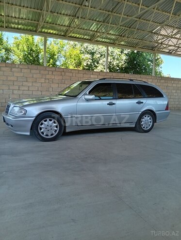 Mercedes C 200-6