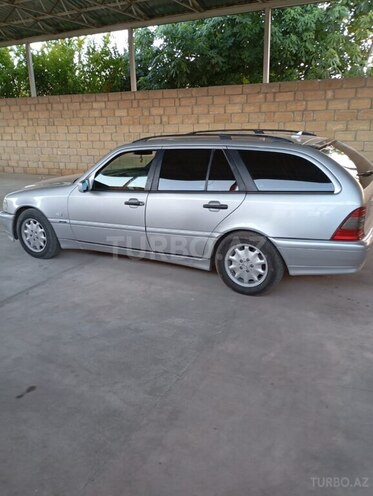 Mercedes C 200-16