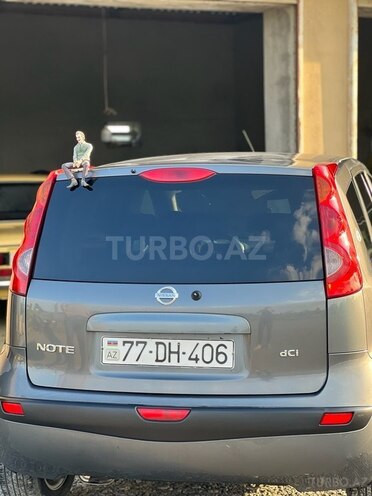 Nissan Note-2