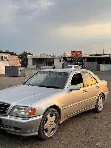 Mercedes C 240-2