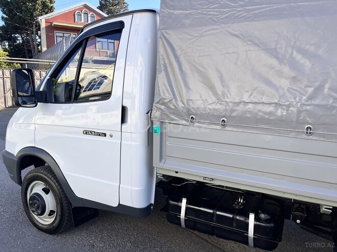 GAZ GAZel (3302-744)-5