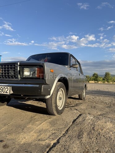 LADA (VAZ) 2107-3