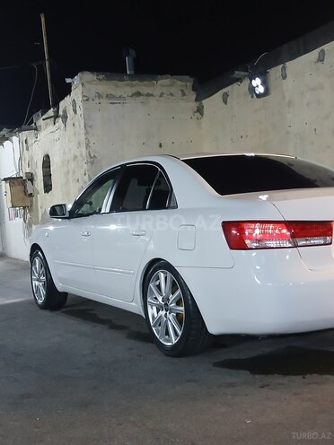 Hyundai Sonata-3