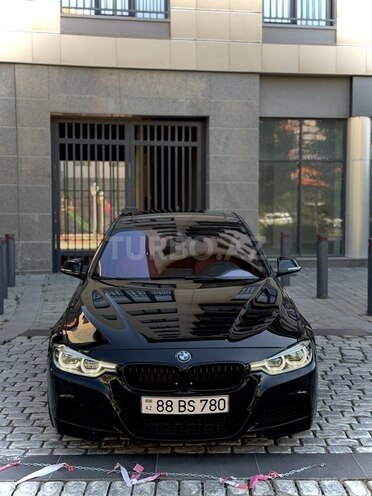 BMW 330-1