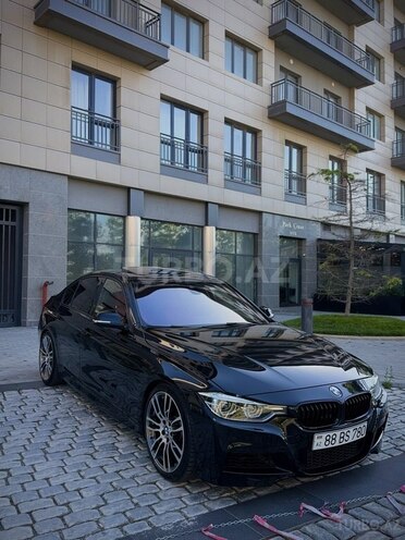 BMW 330-3