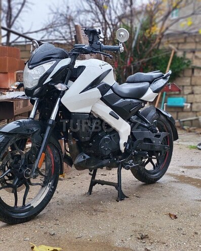 Bajaj Pulsar NS 160-13