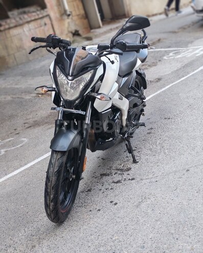 Bajaj Pulsar NS 160-12