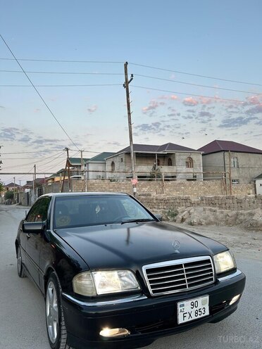 Mercedes C 230-1