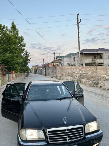 Mercedes C 230-5