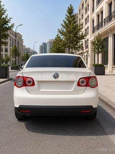 Volkswagen Jetta-2