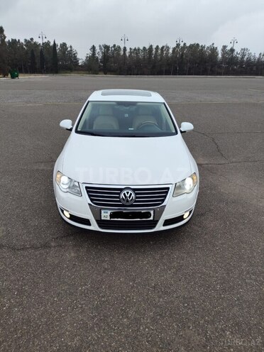 Volkswagen Passat-16