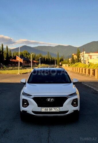 Hyundai Santa Fe-1