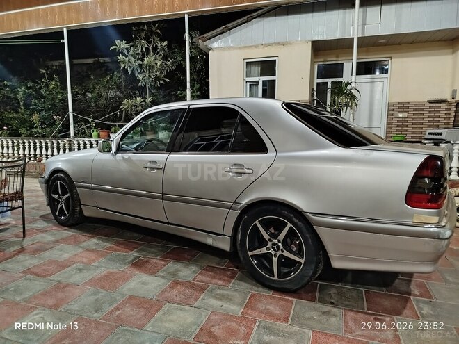 Mercedes C 230-2