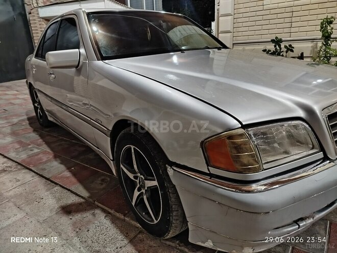 Mercedes C 230-4
